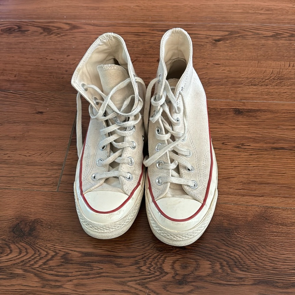 Chuck 70s